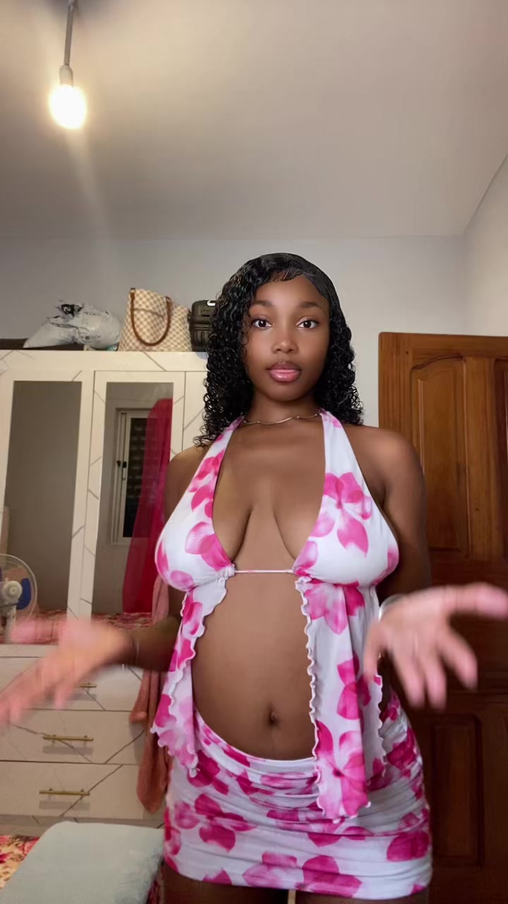 @carinagomes785