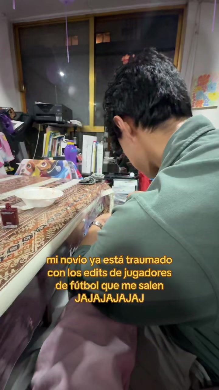 @MiaParra