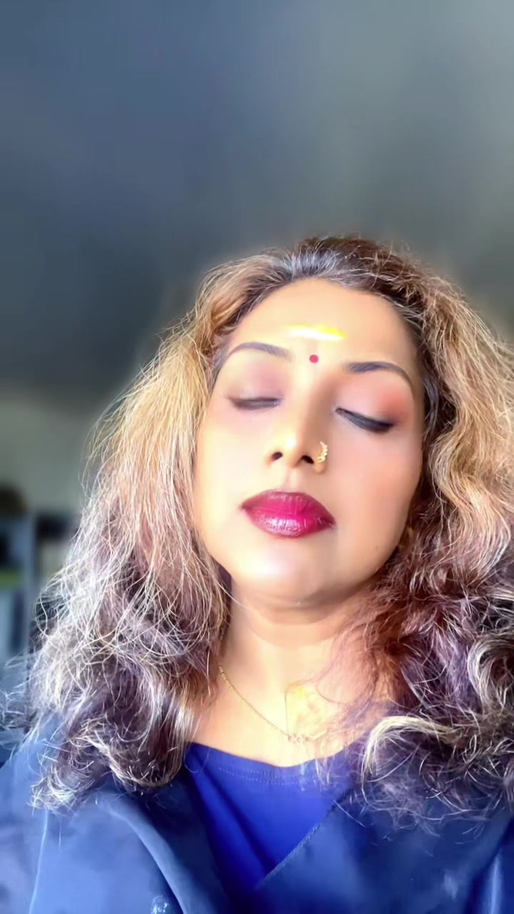 @Shobananava🇨🇦🇱🇰🇸🇬🇳🇬