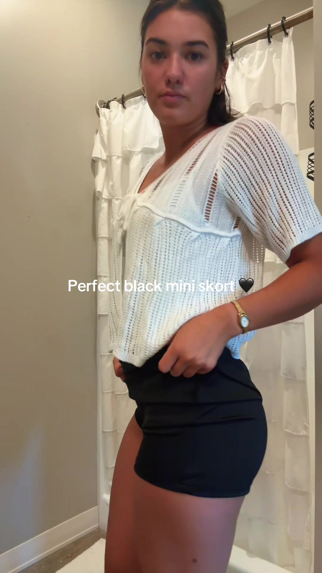 @Elise