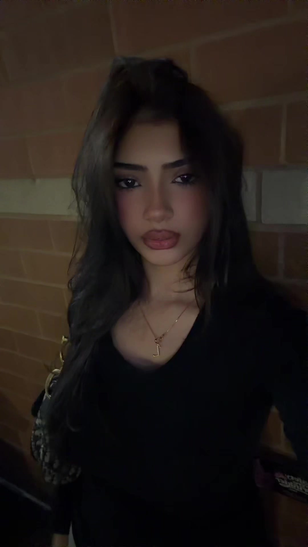 @𝓛