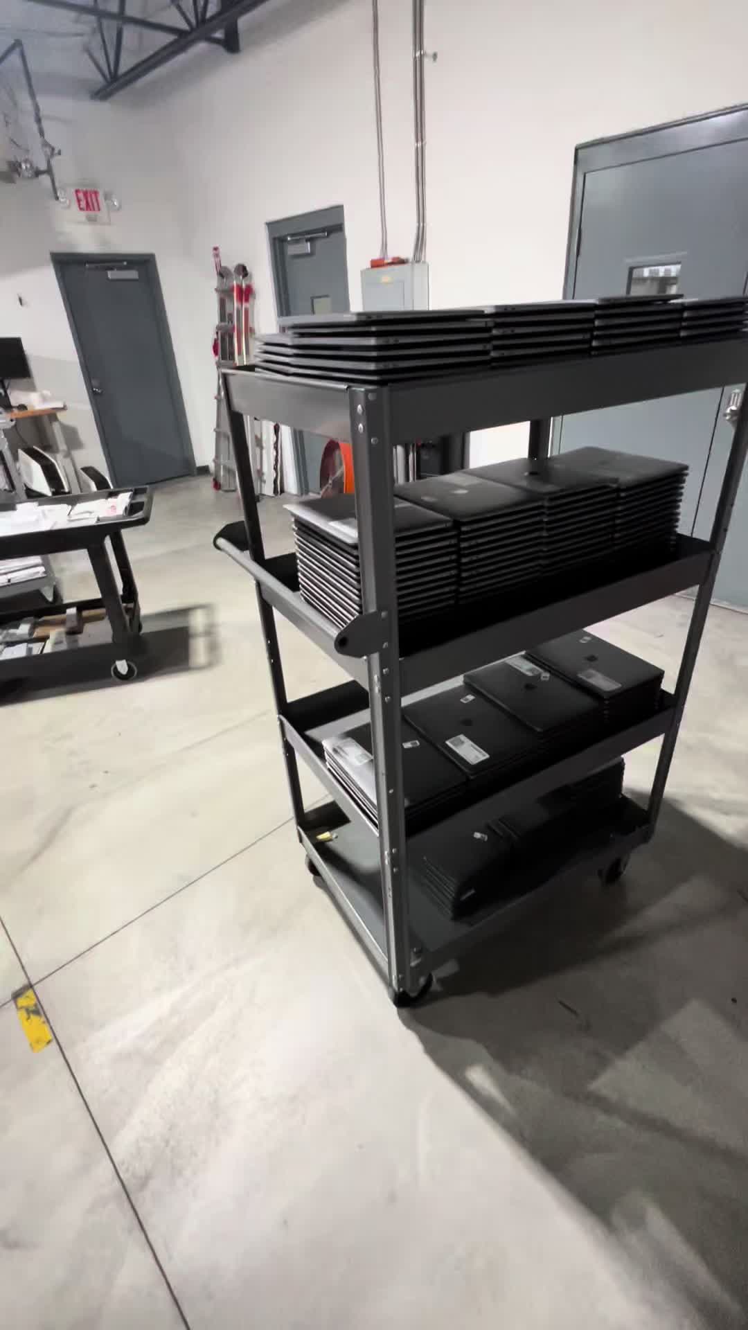 @plug - shop tech