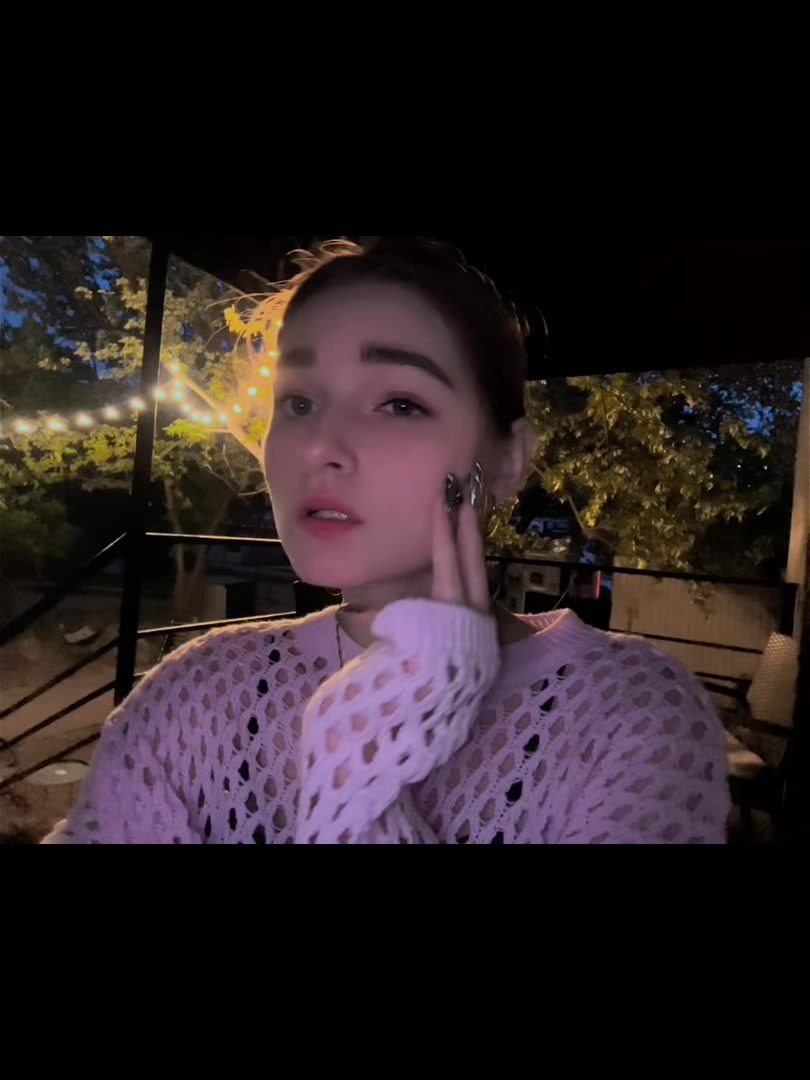 @Sonik🦋💫