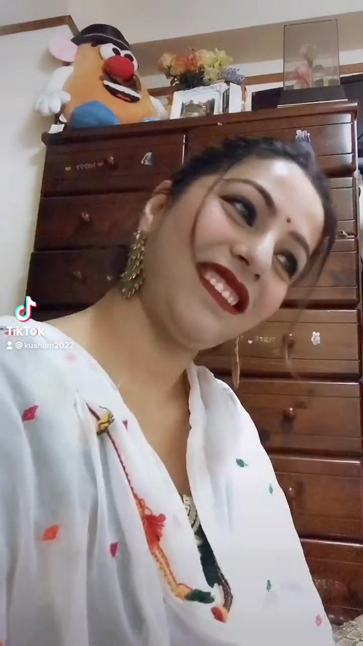 @R ki rani ЁЯС╕