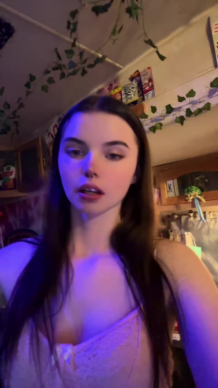 @C H L O E