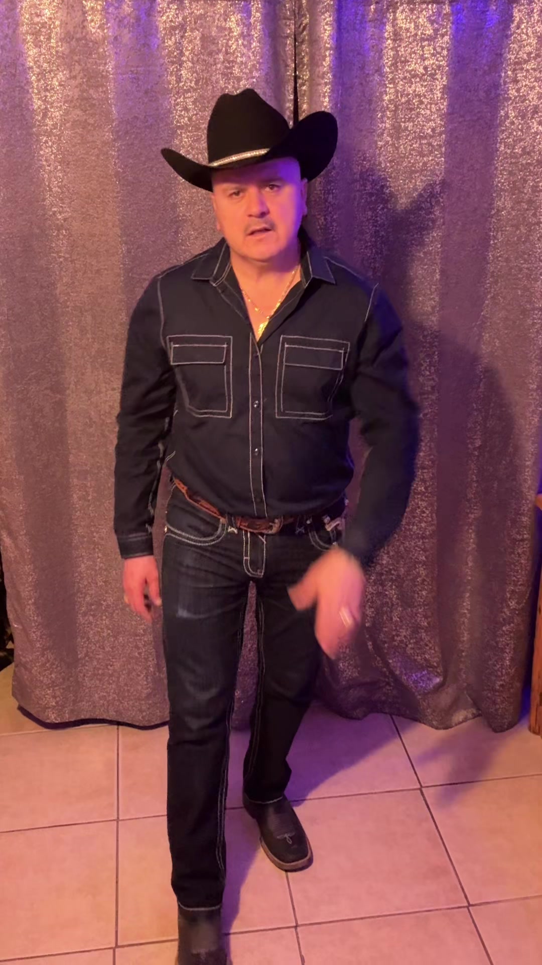 @ISRAEL SOTO.C🇺🇸🦂🇲🇽