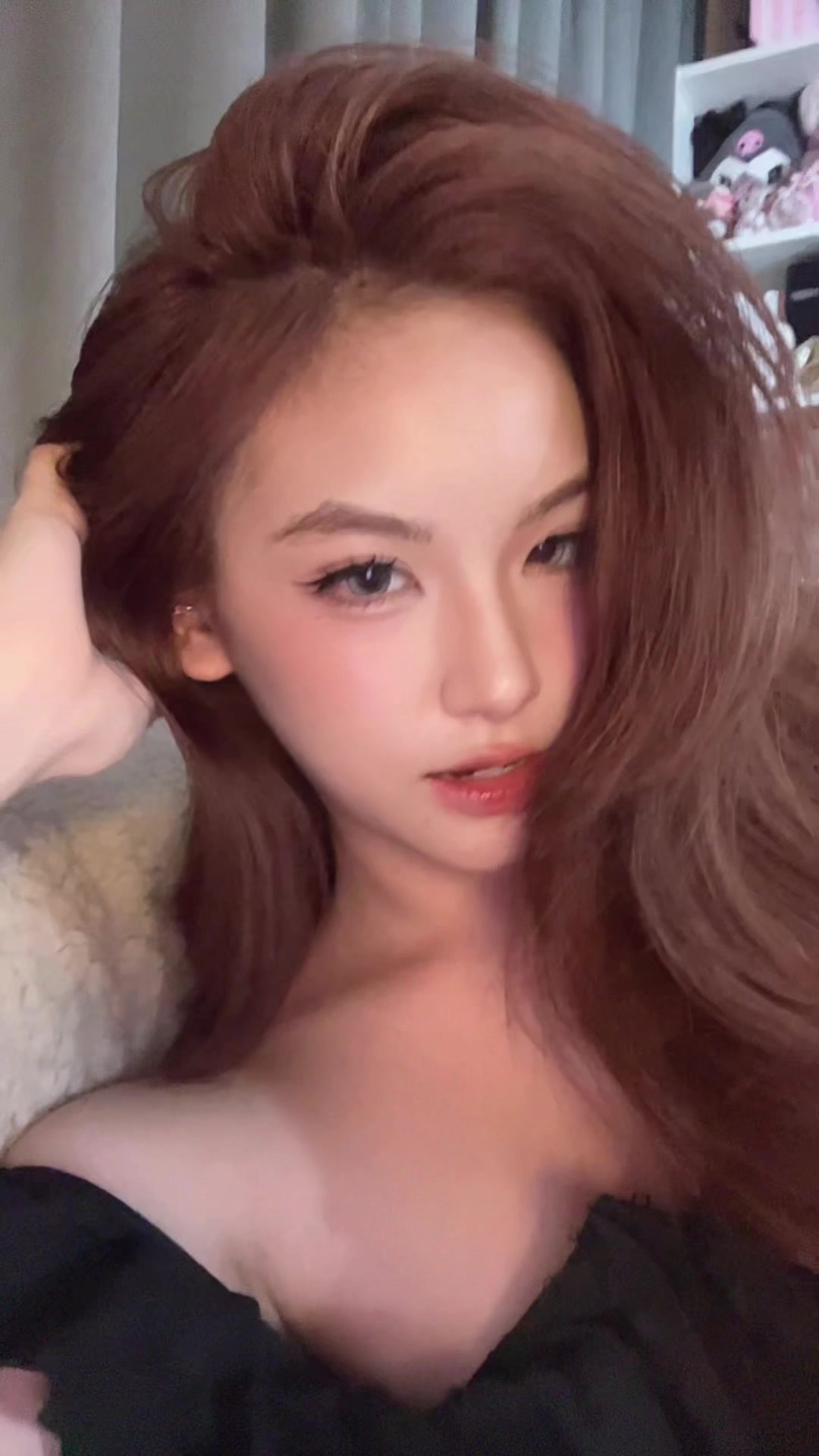 @rosewithqueen