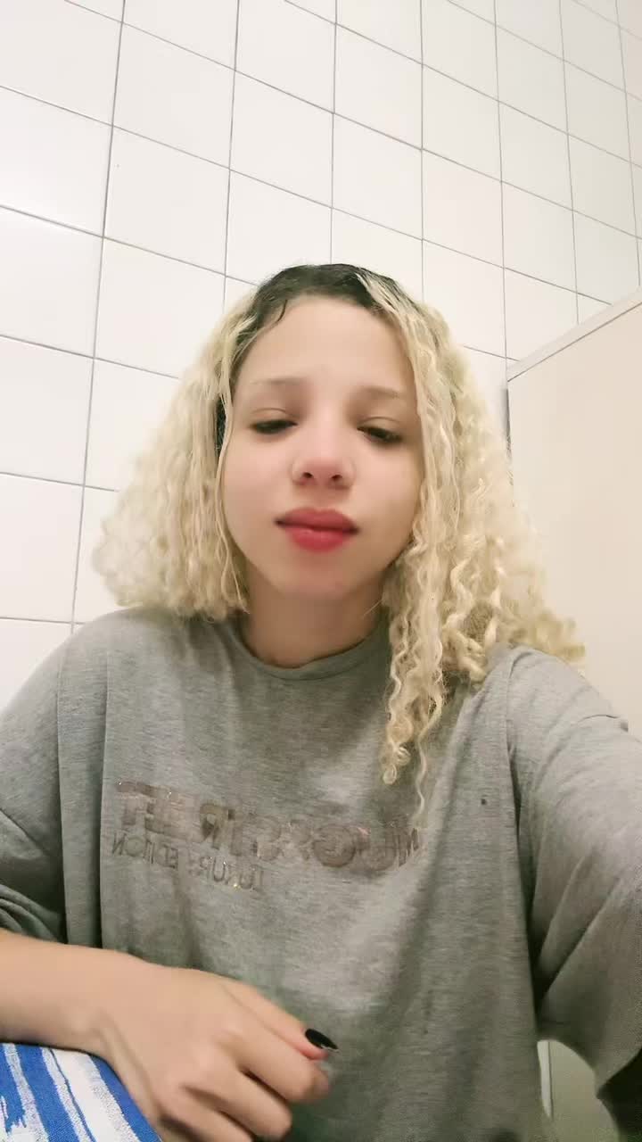 @Ang&eacute;lica