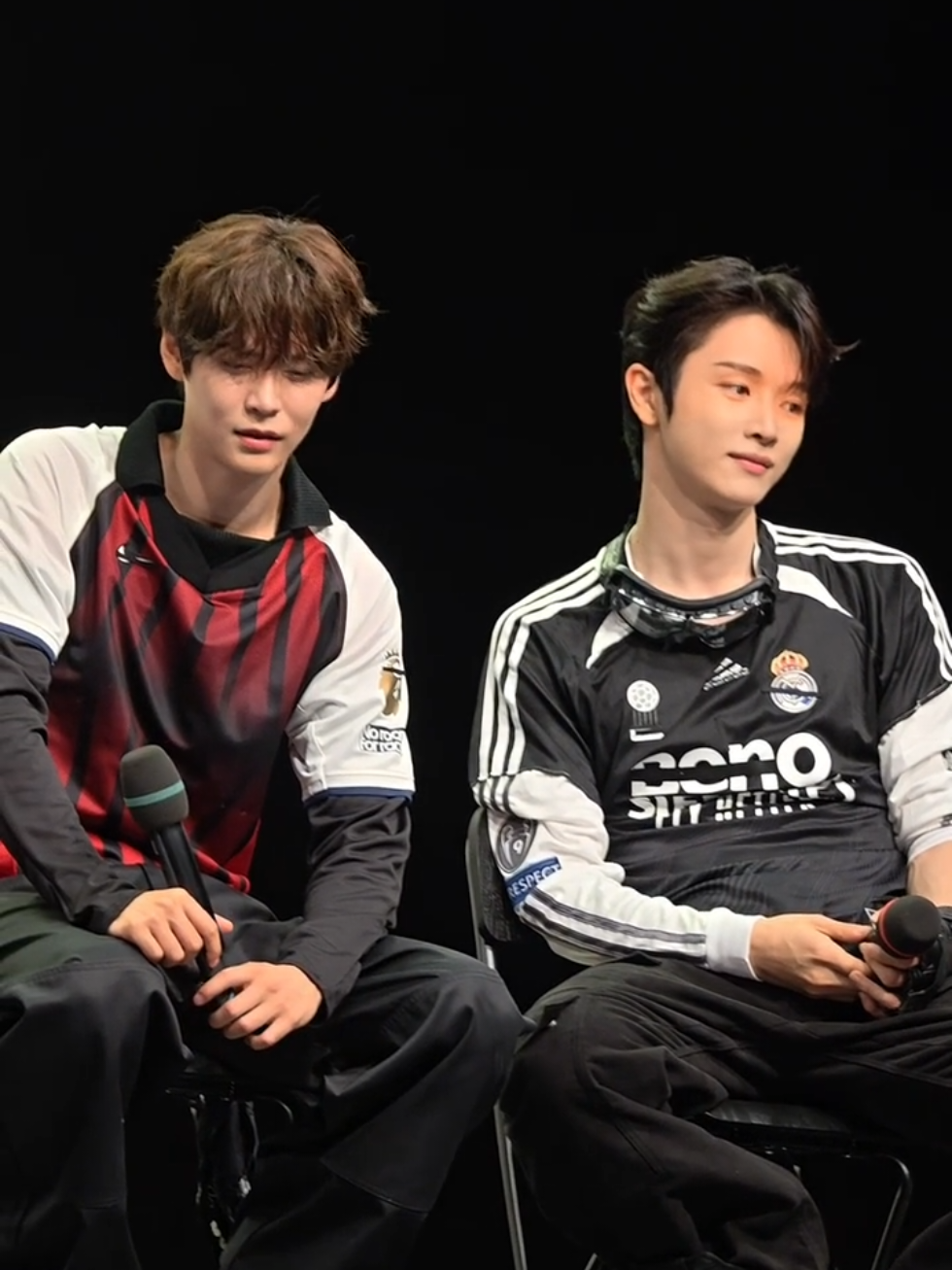 @돌병💂&zwj;♂️ྀི