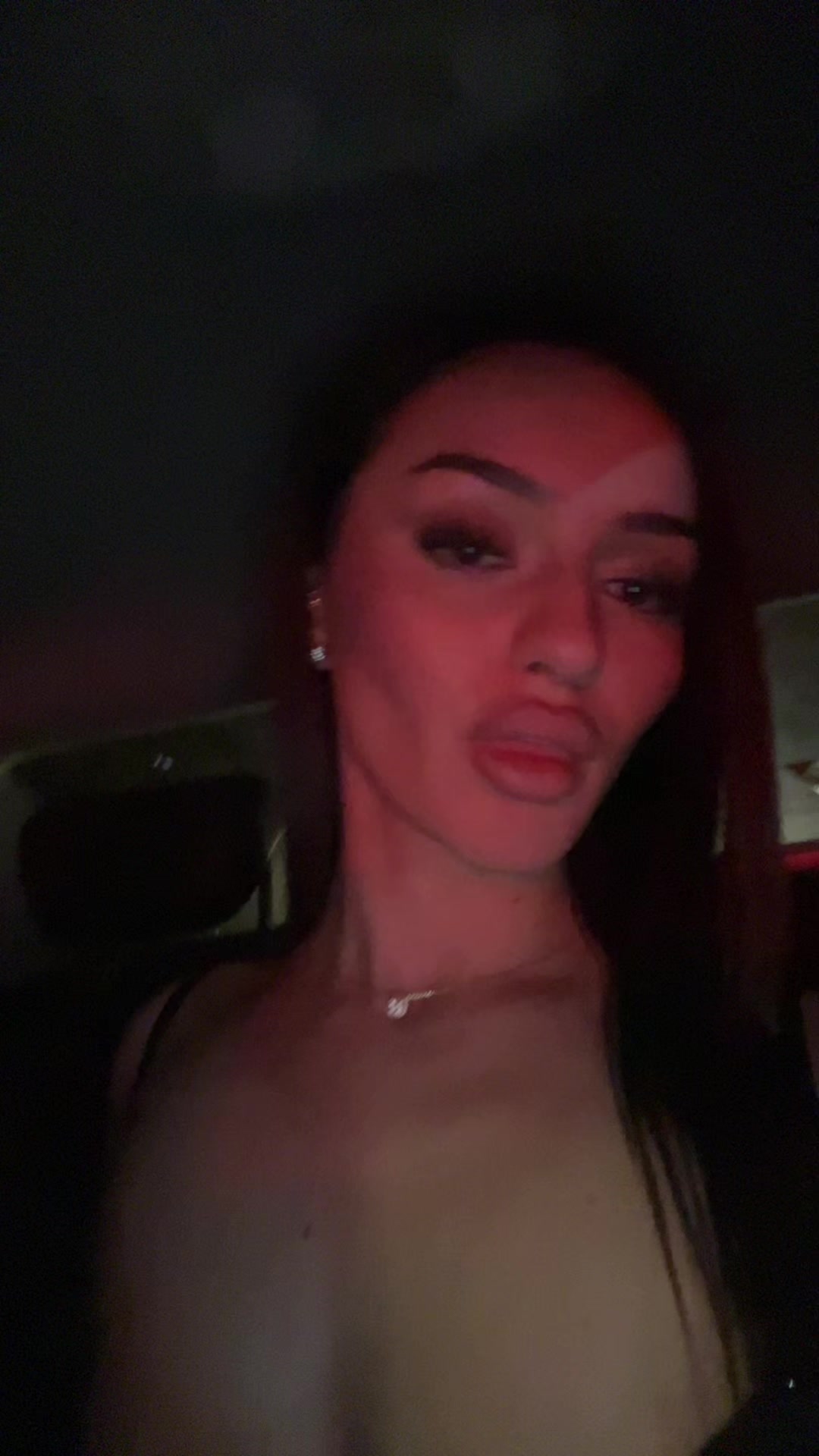 @MM