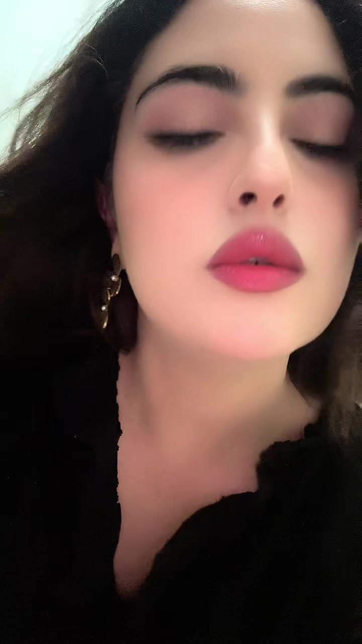 @toukebri_nada