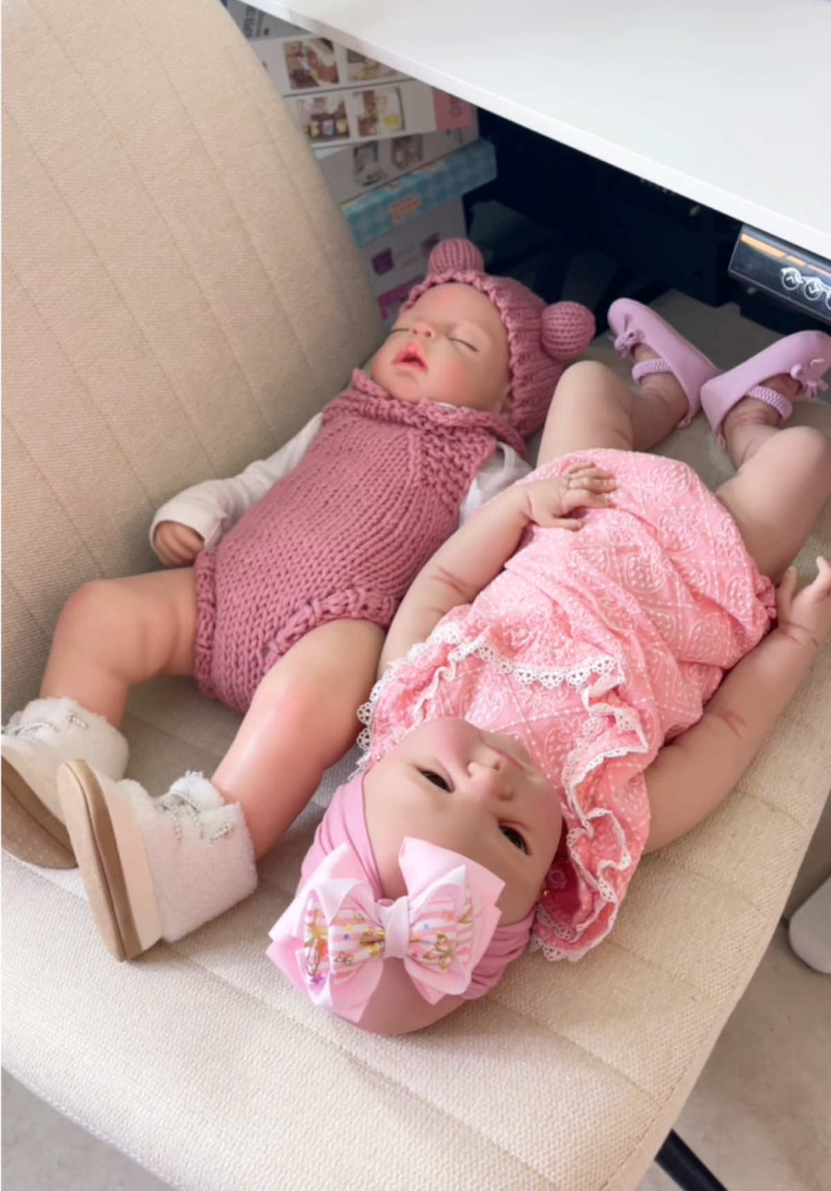 @Lottie.Reborns