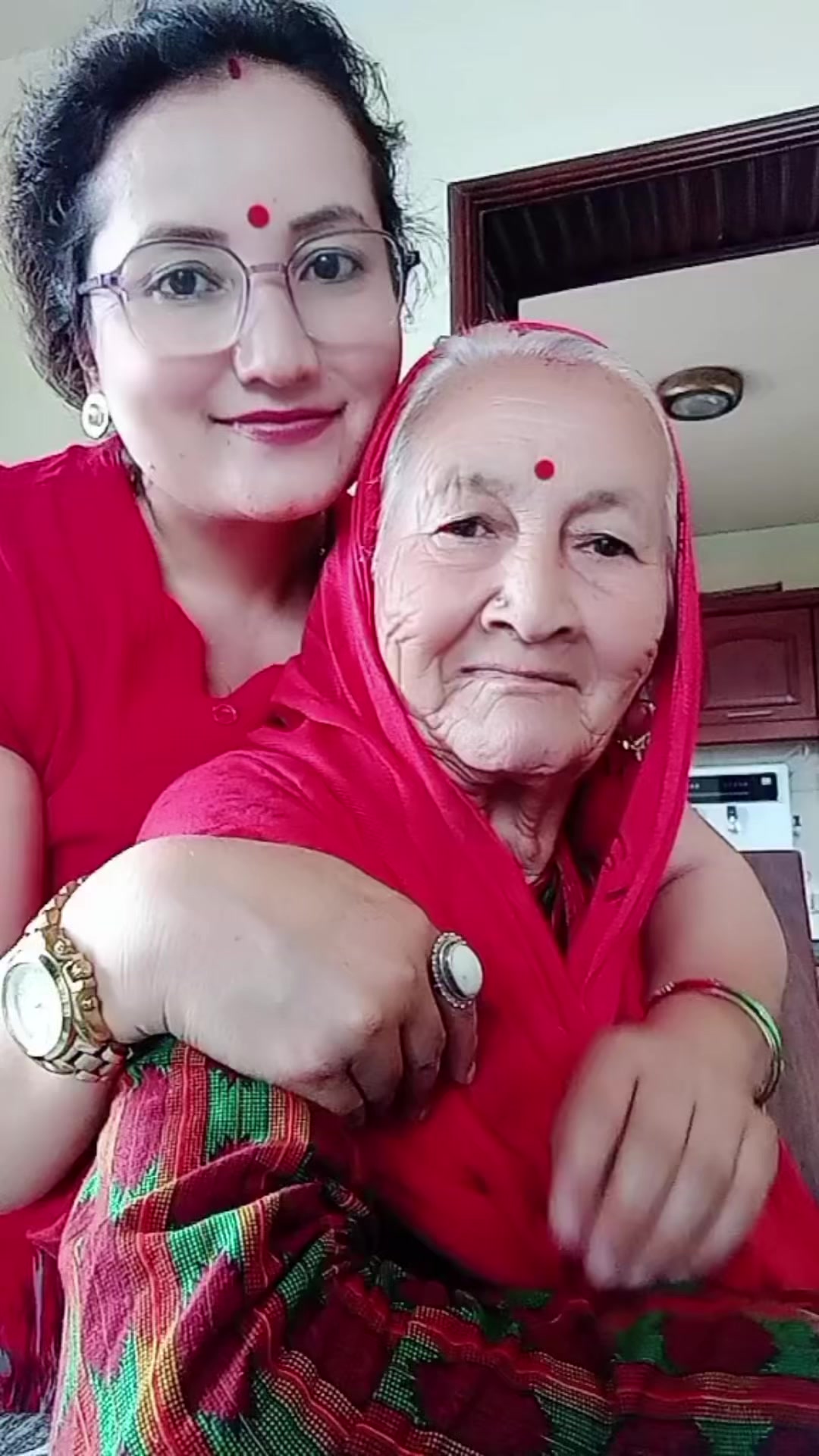 @Shobhagautam(shobha didi)