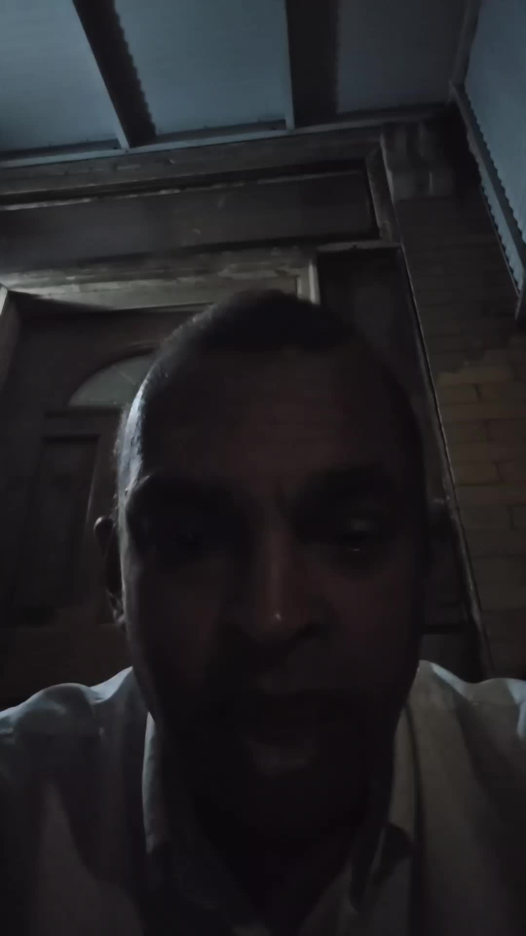 @Roshan Shiwcharran