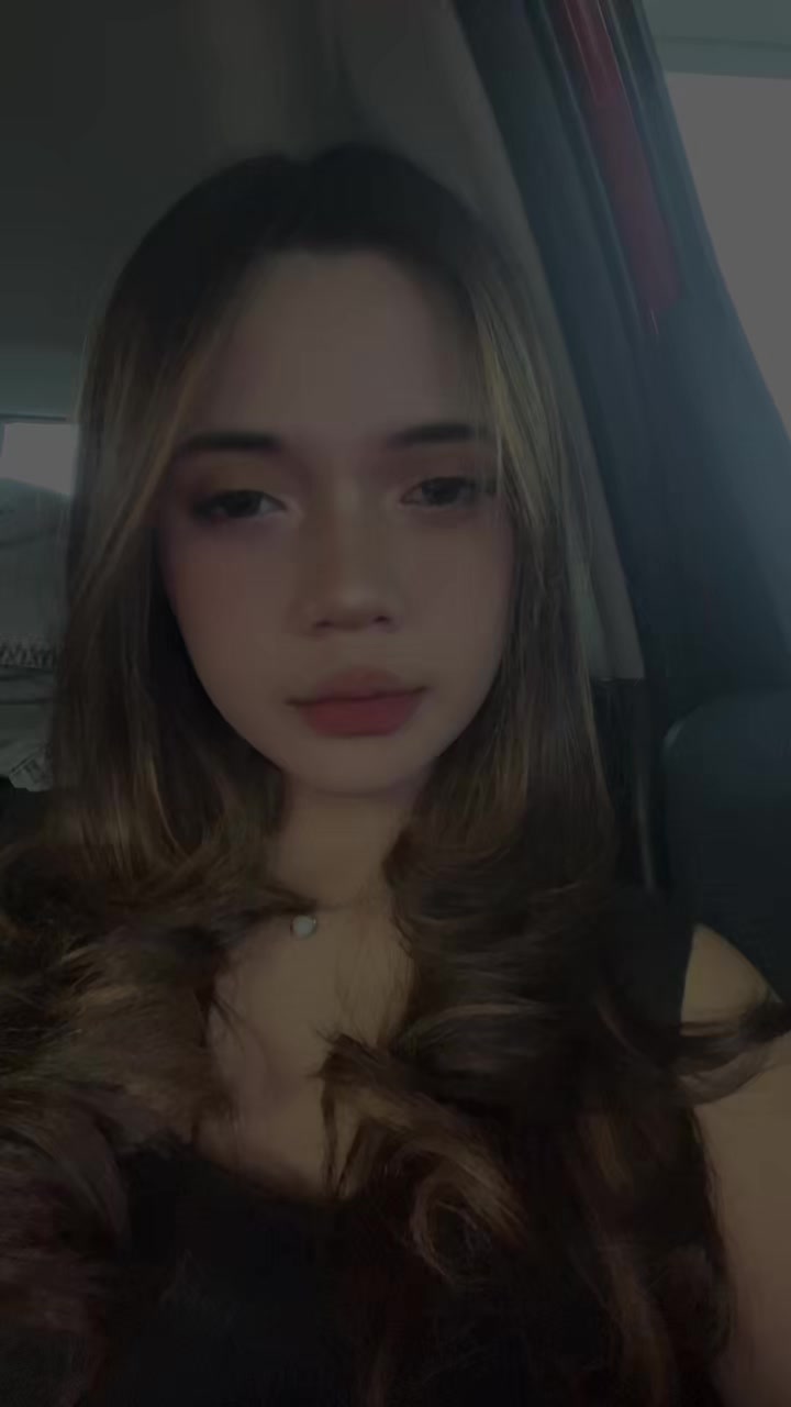 @whoskeziaa