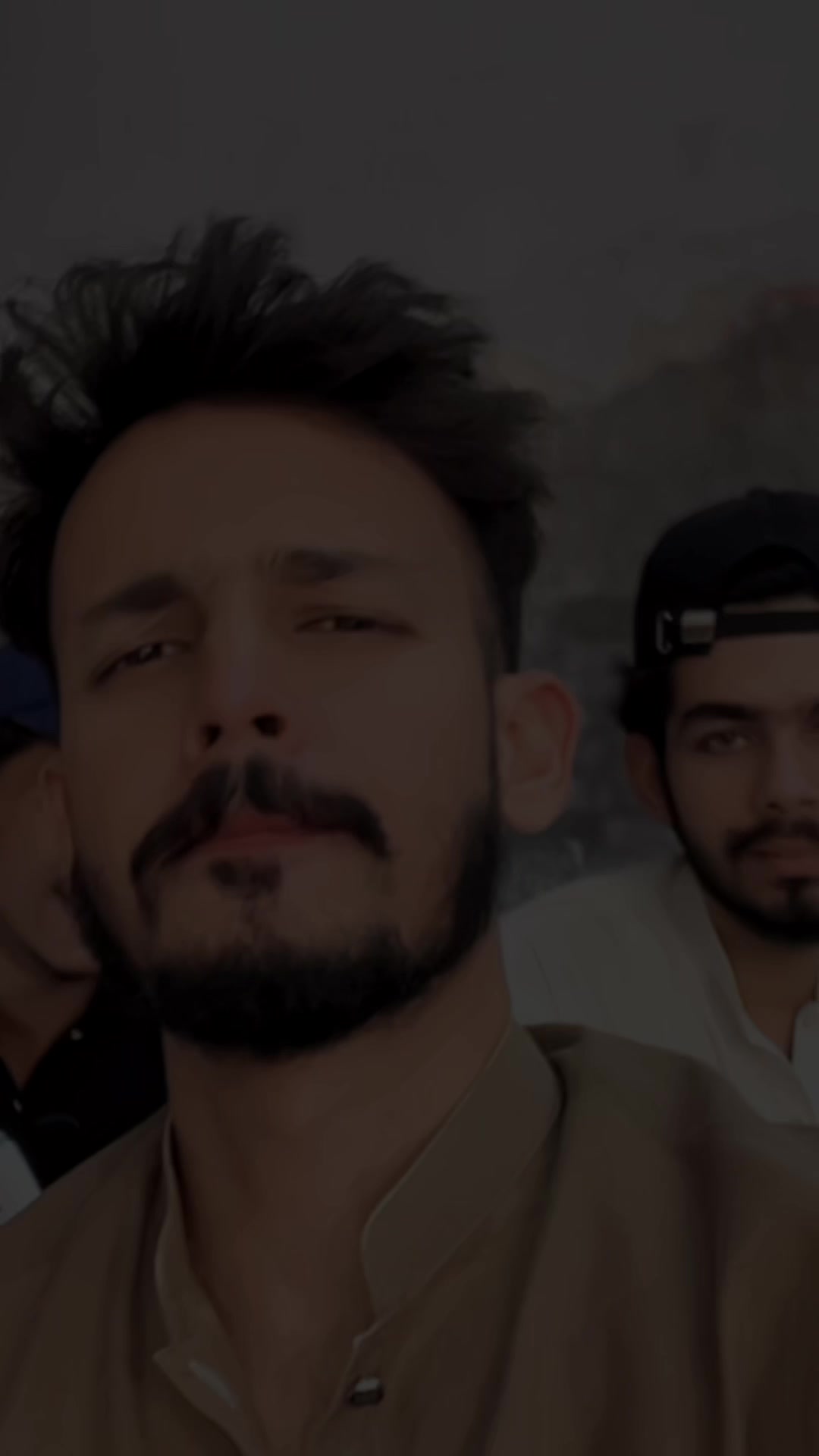 @AK⚡️🏴☠️