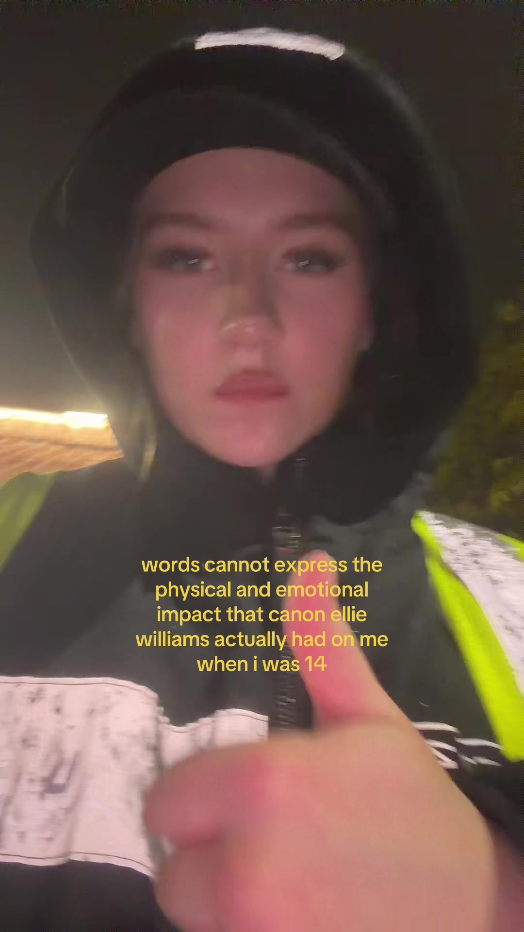 @holly🪬