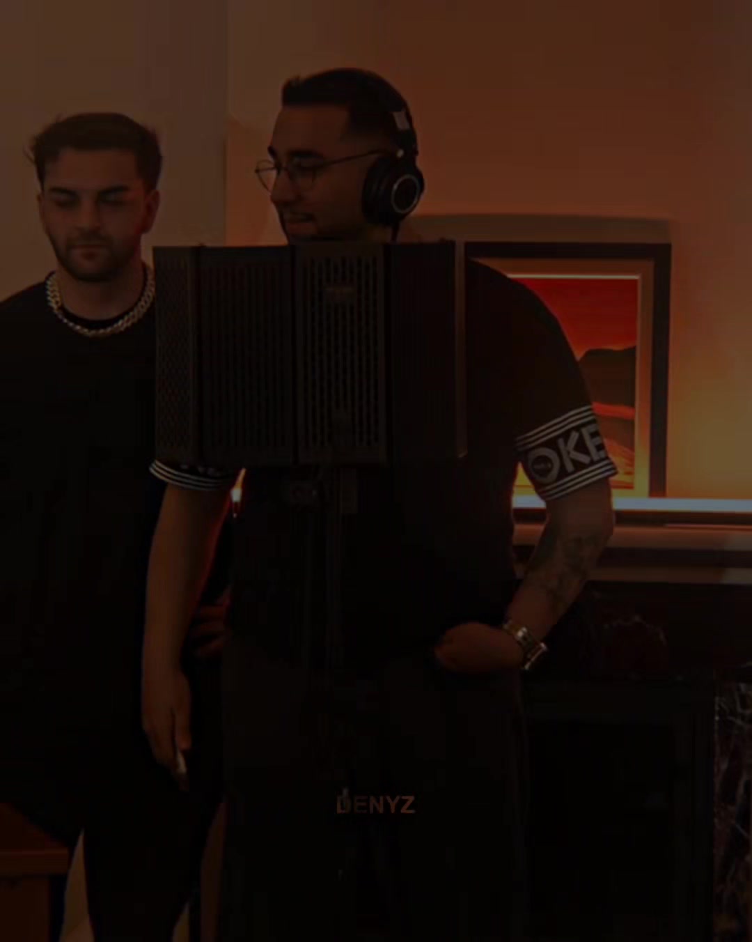 @Denyz