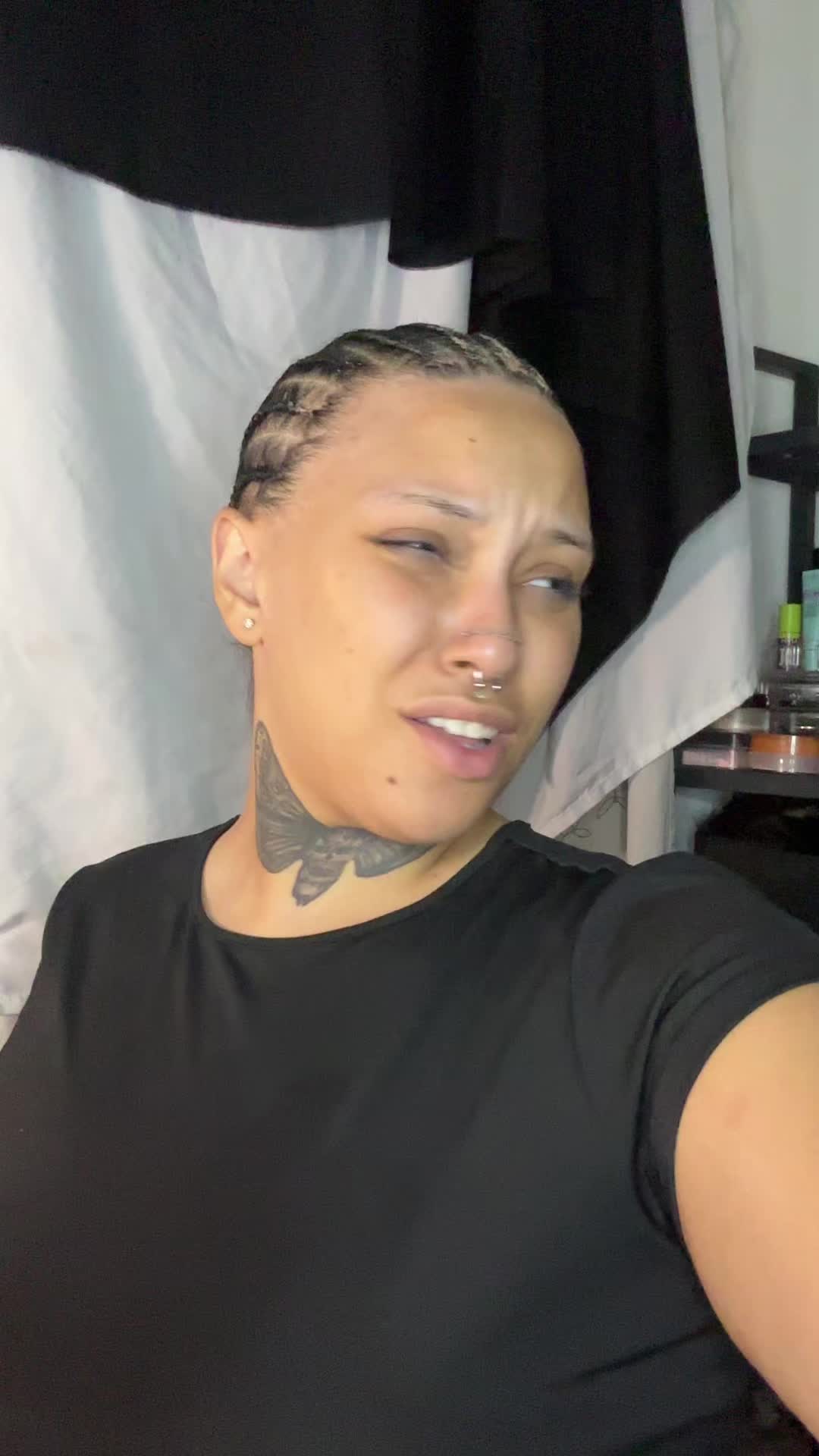 @Aliyah 🖤