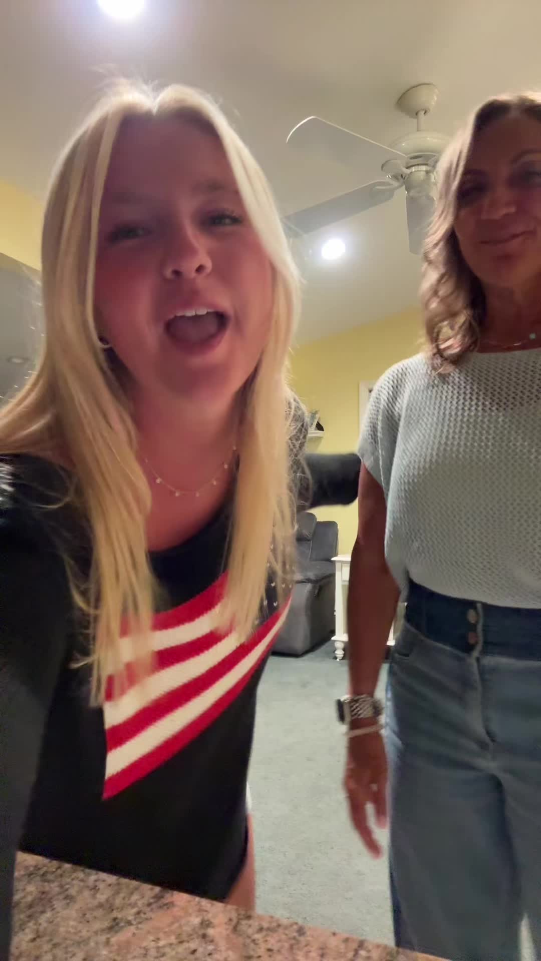 @alyssa😋