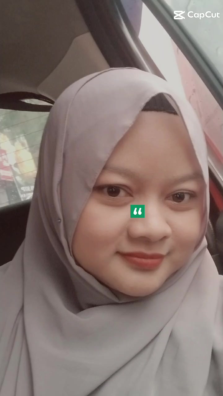 @momhie