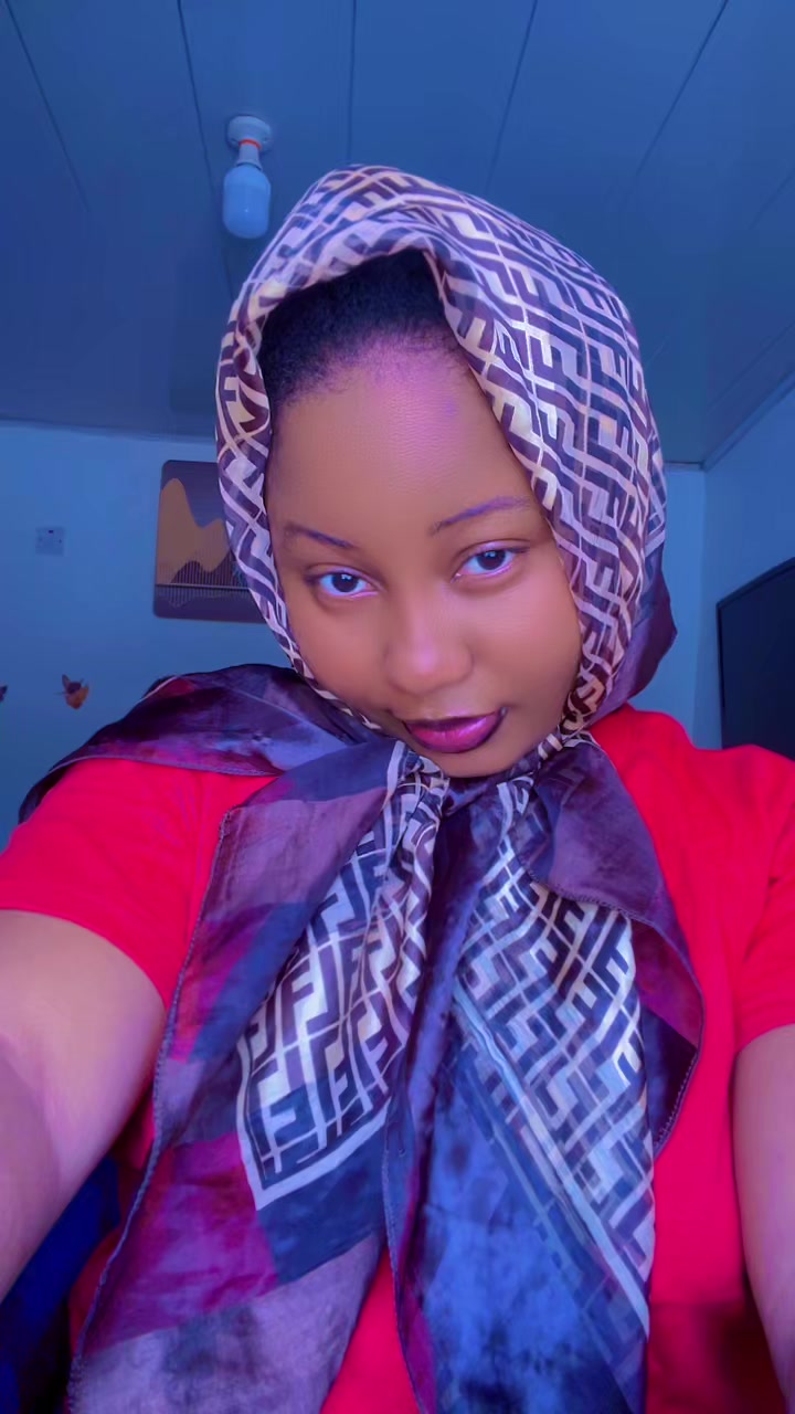 @DeeDee