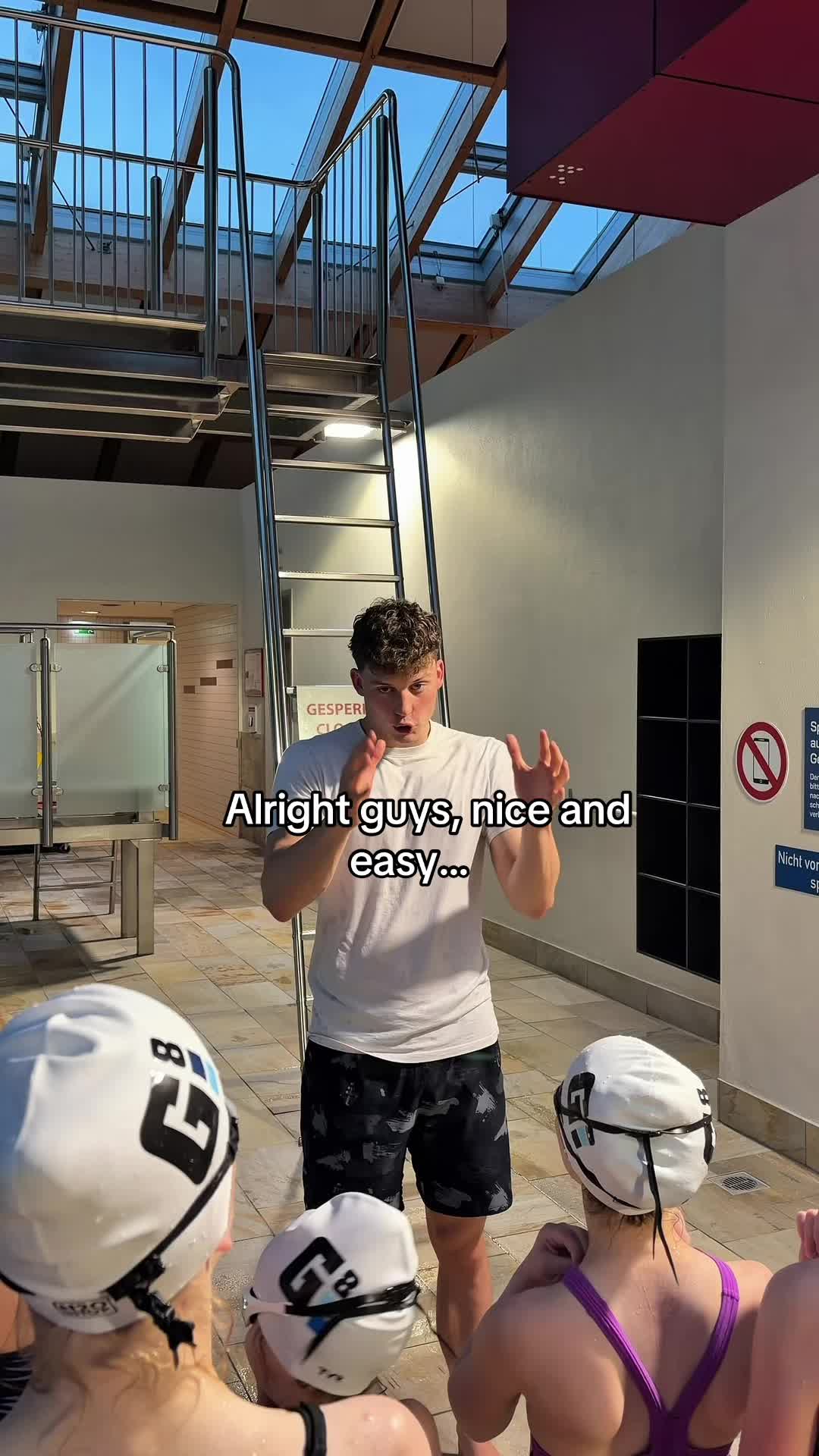 @4stylesforyou_