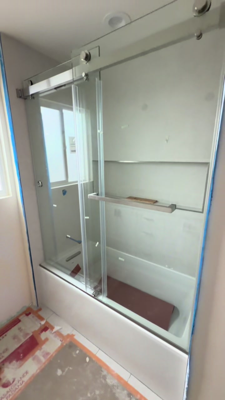 @chavaglass