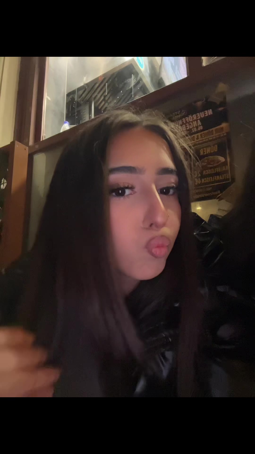 @J2q