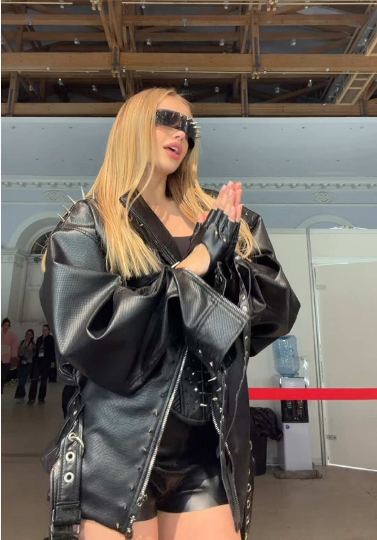 @тгк: Анечка🎀🖤