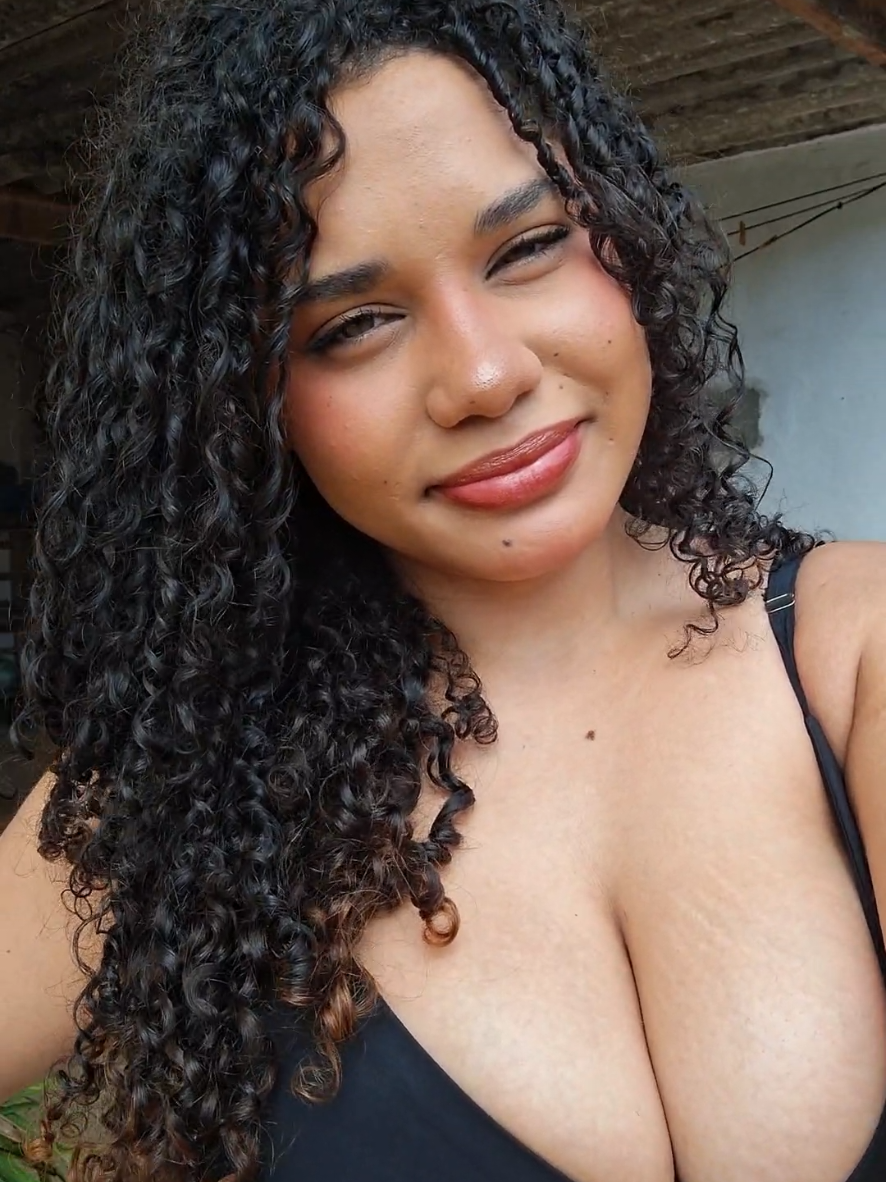 @Vitória Gularte
