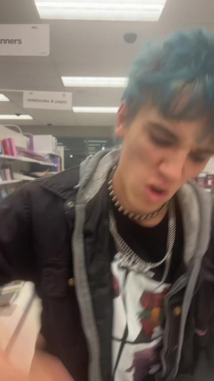 @JJ