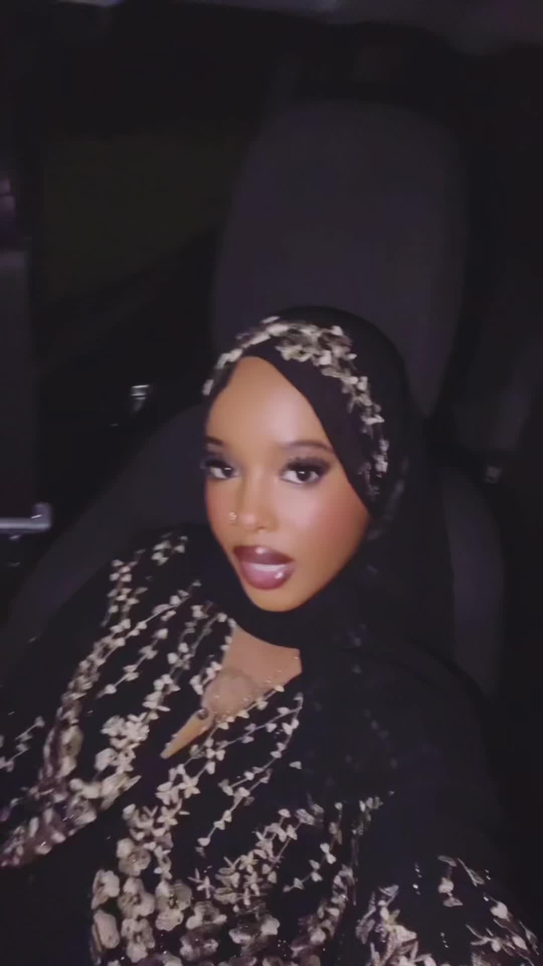 @mayapapayai