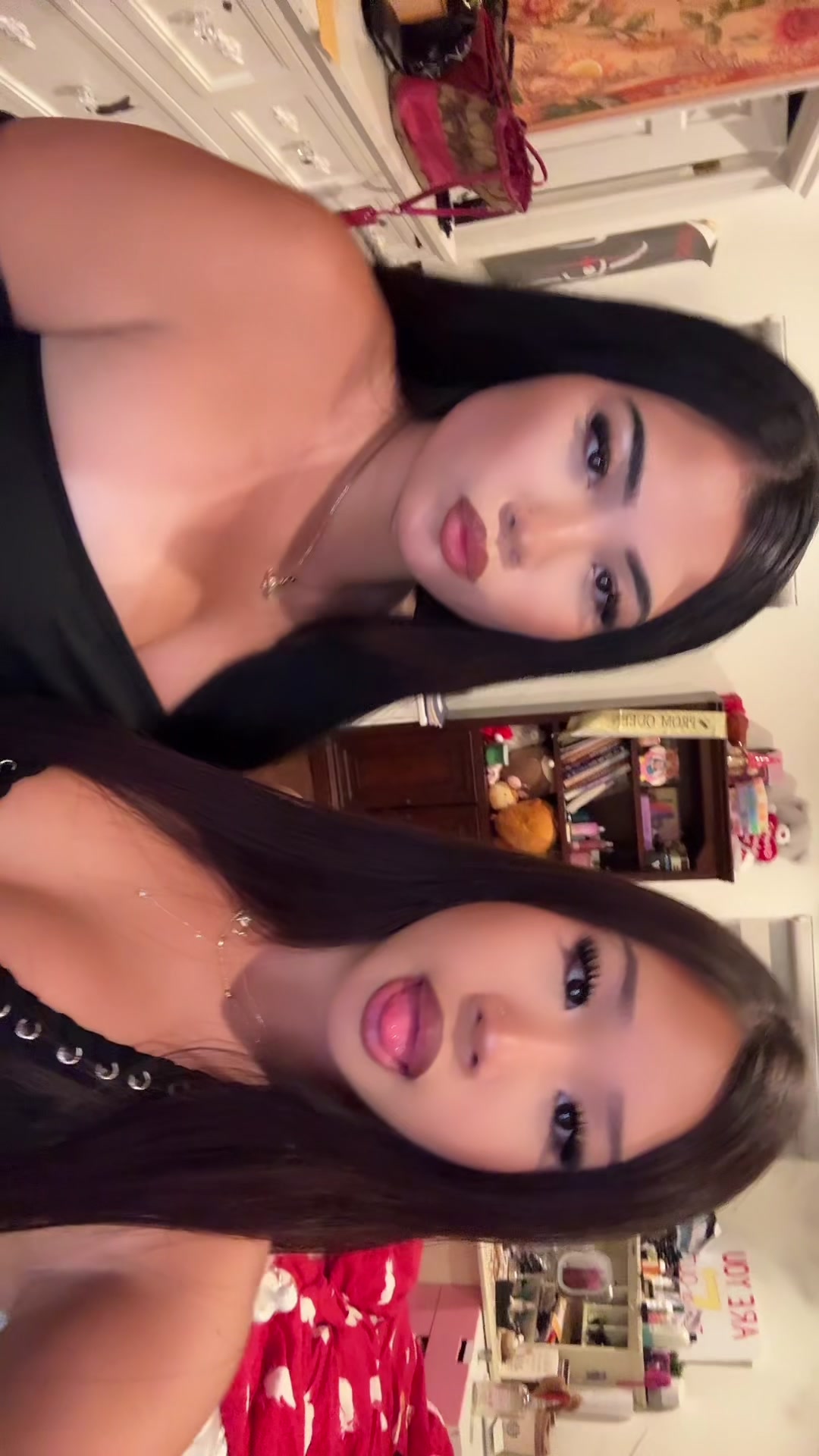 @anais
