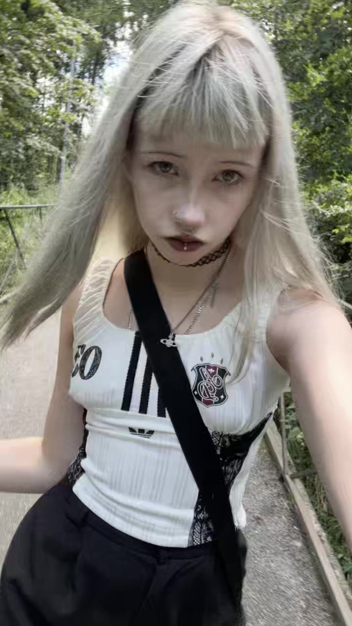 @лиза крипер