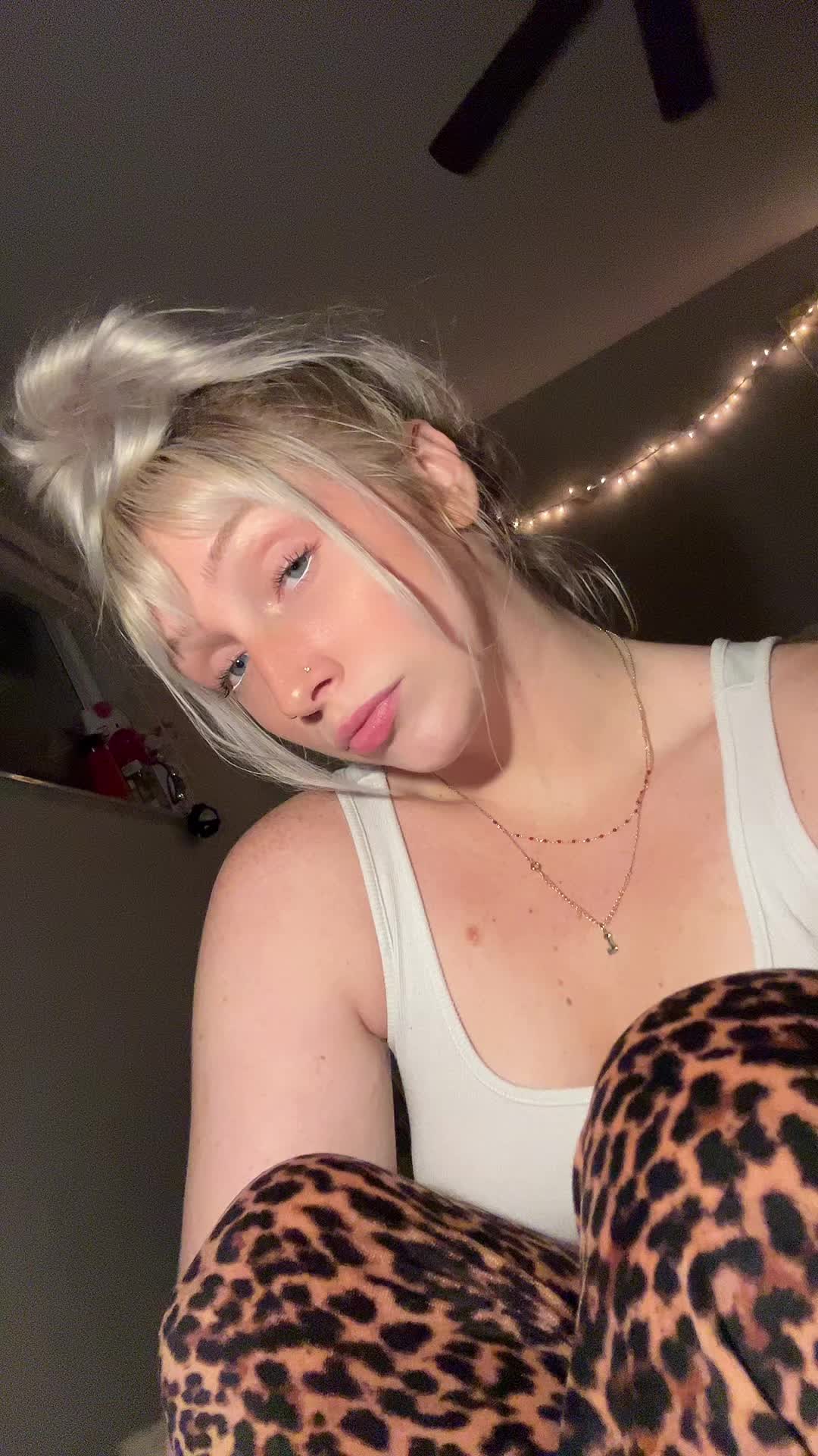 @lola_.is._dead