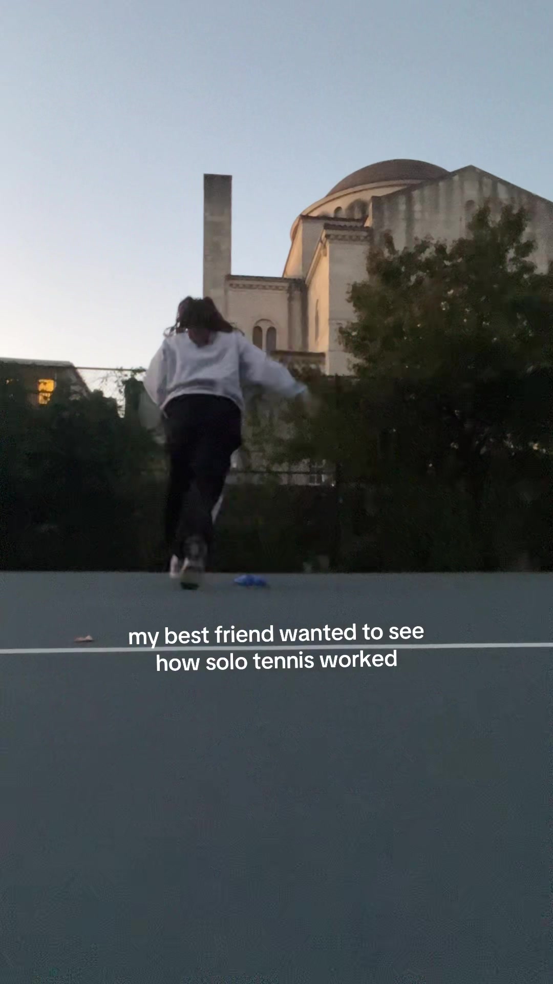 @WALKING BESTIE