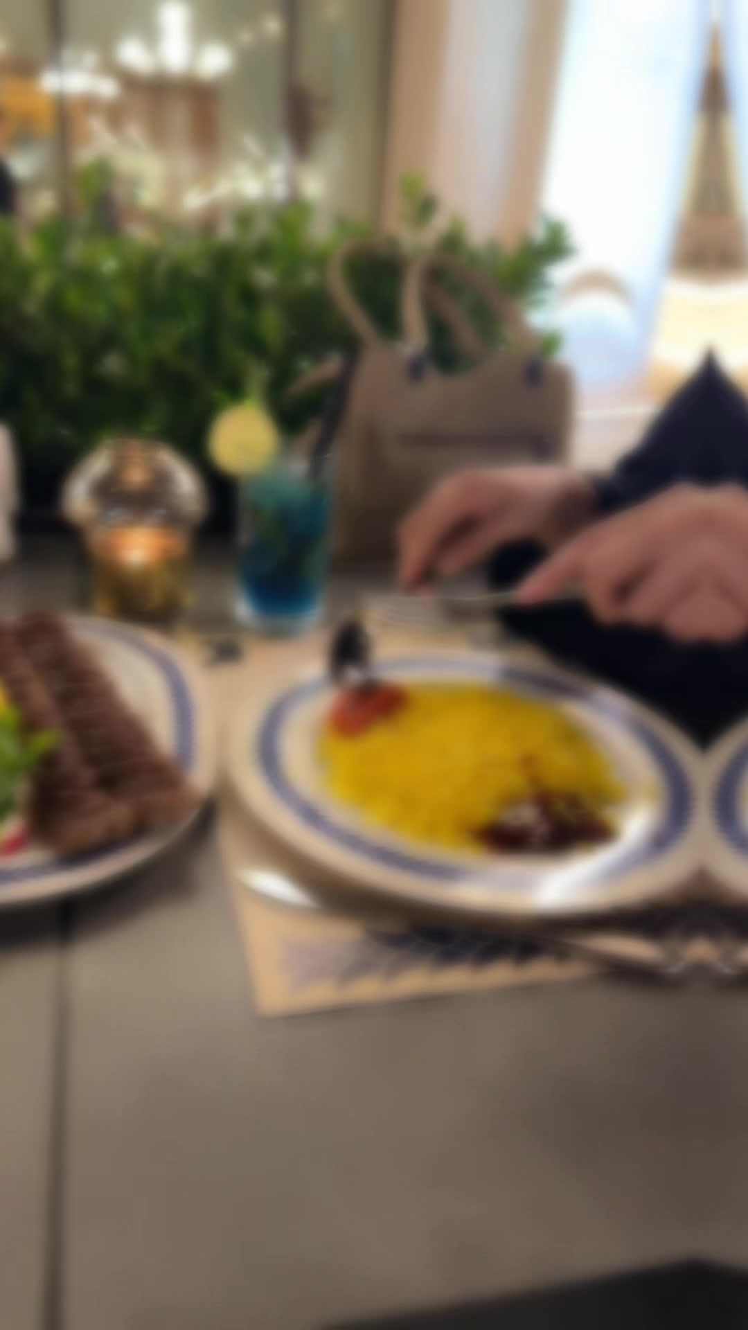 @Zahra_8833