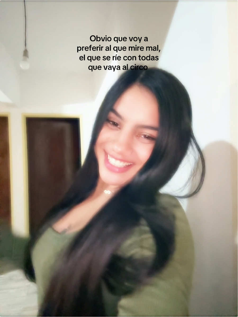 @𝒟