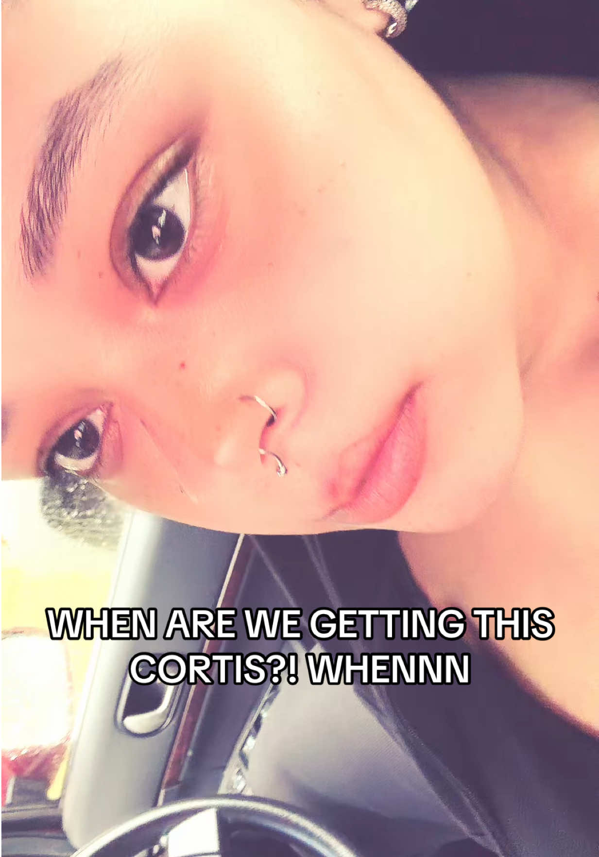 @T<3