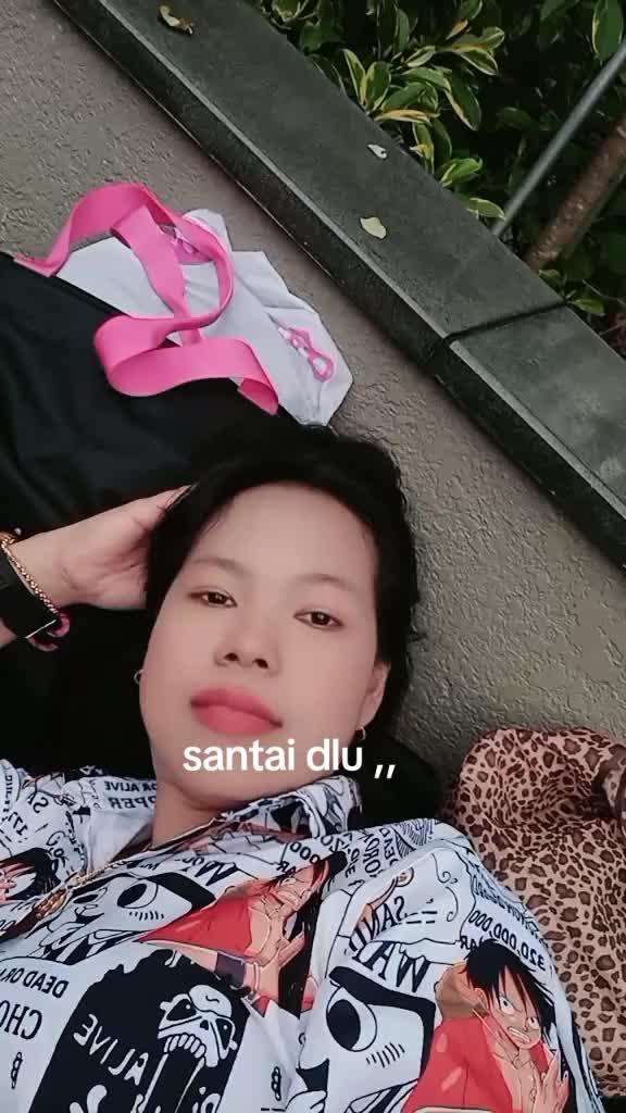 @yanicute