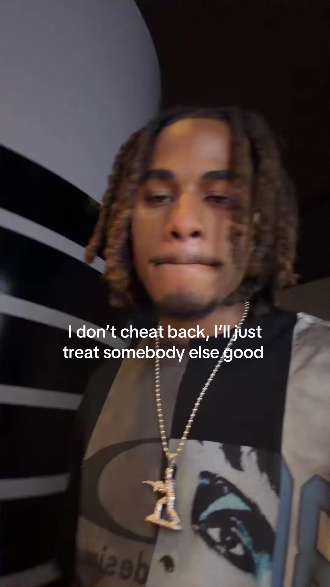 @…