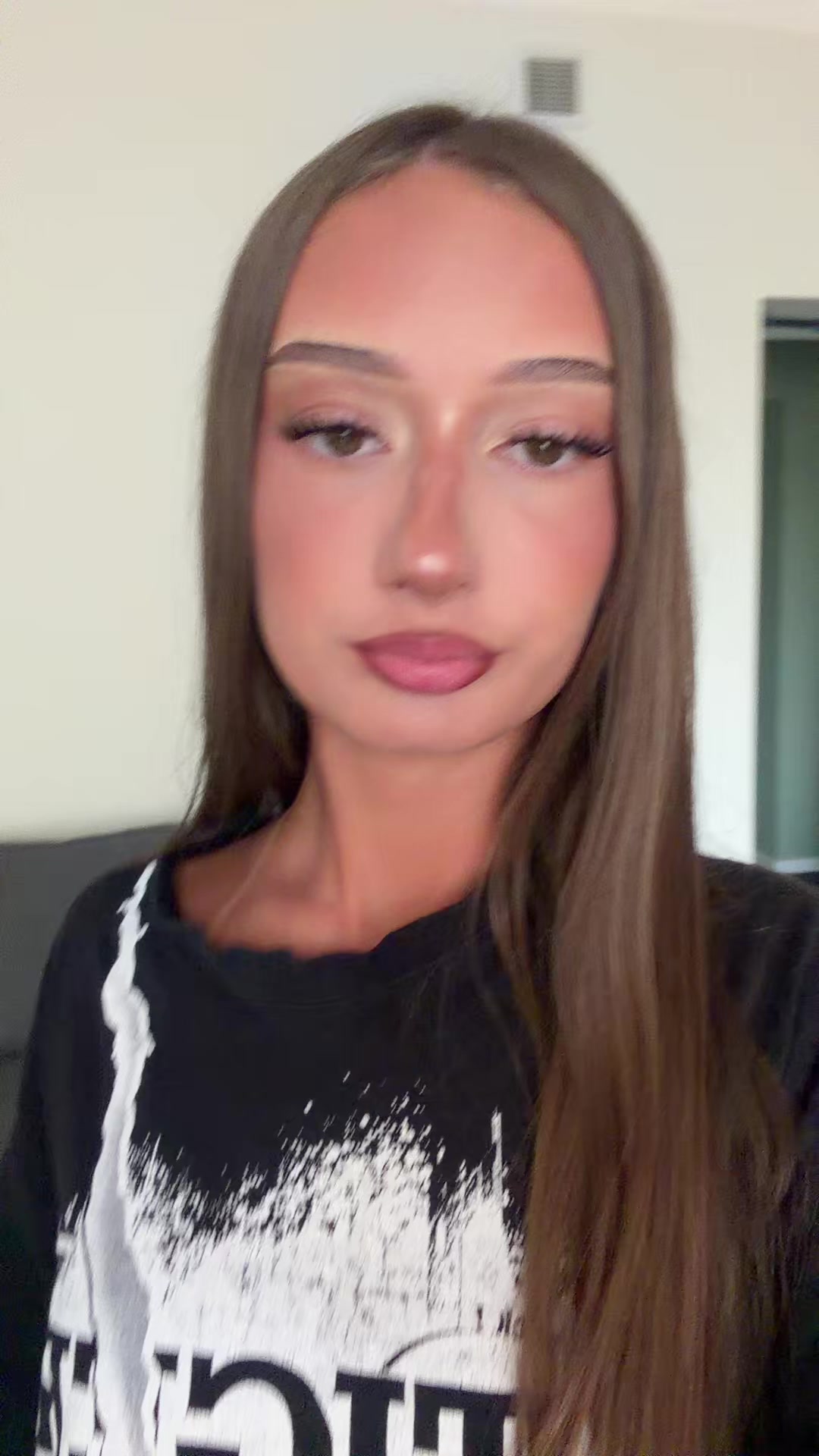 @zuziash1tpost
