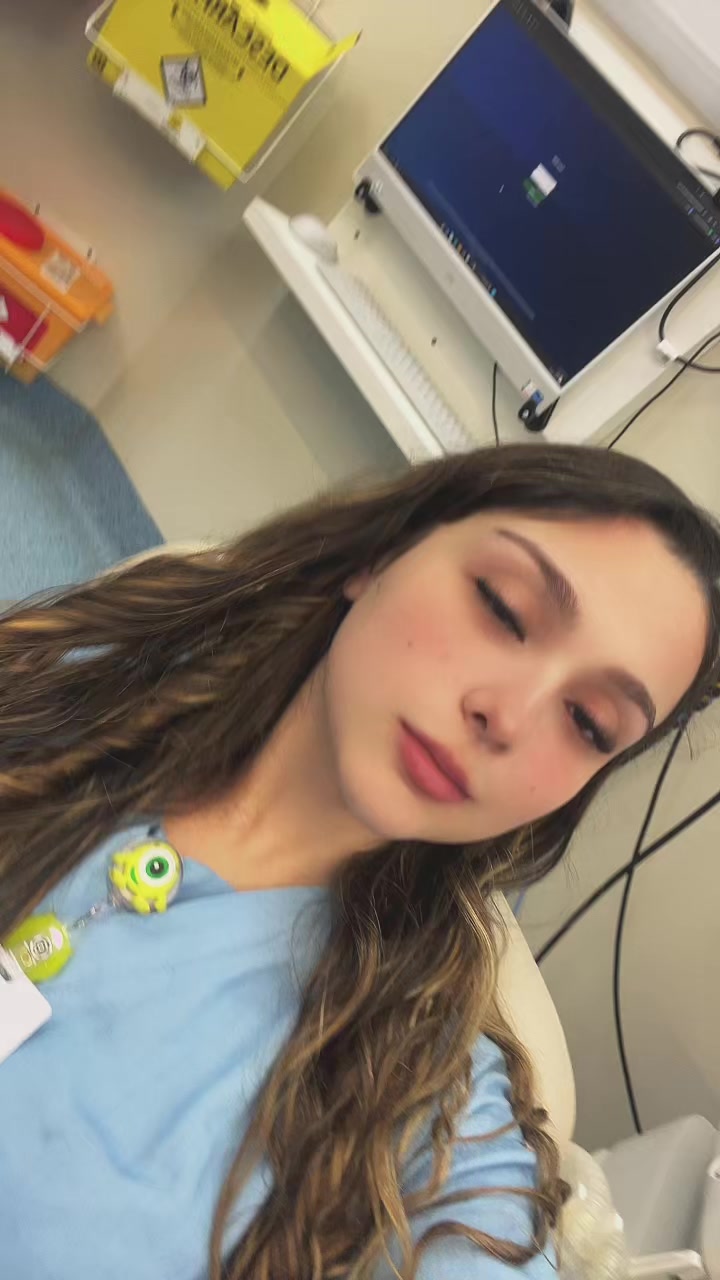@laura_zimpek