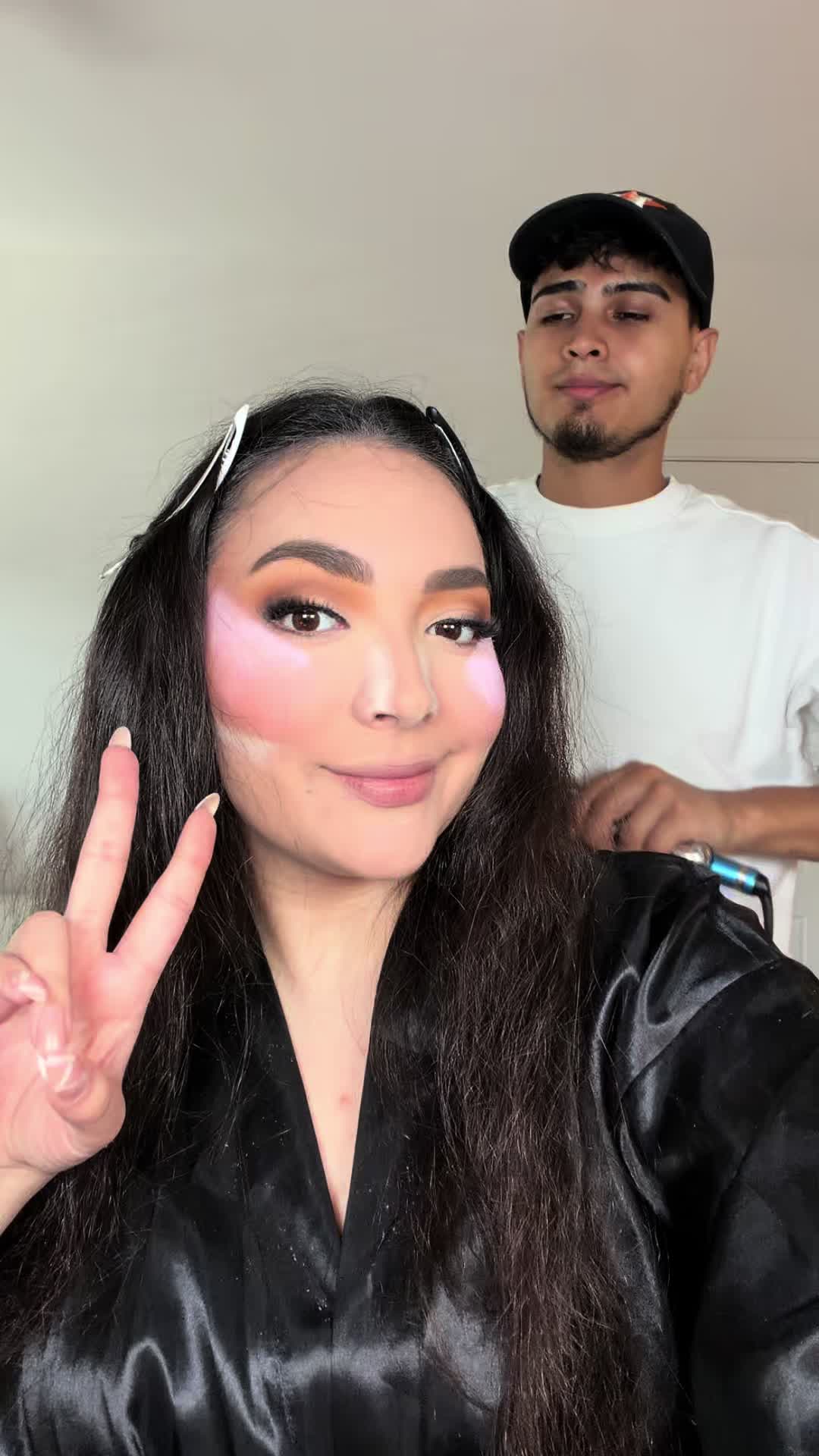 @Valentina en USA maquilladora