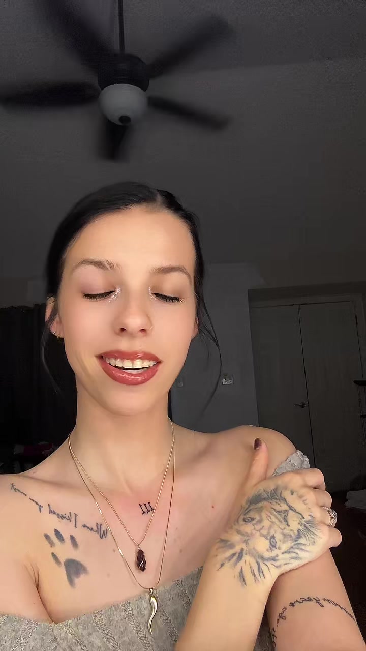 @HangingwithHannah