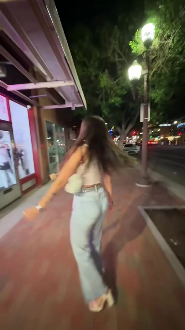 @hippierunaway