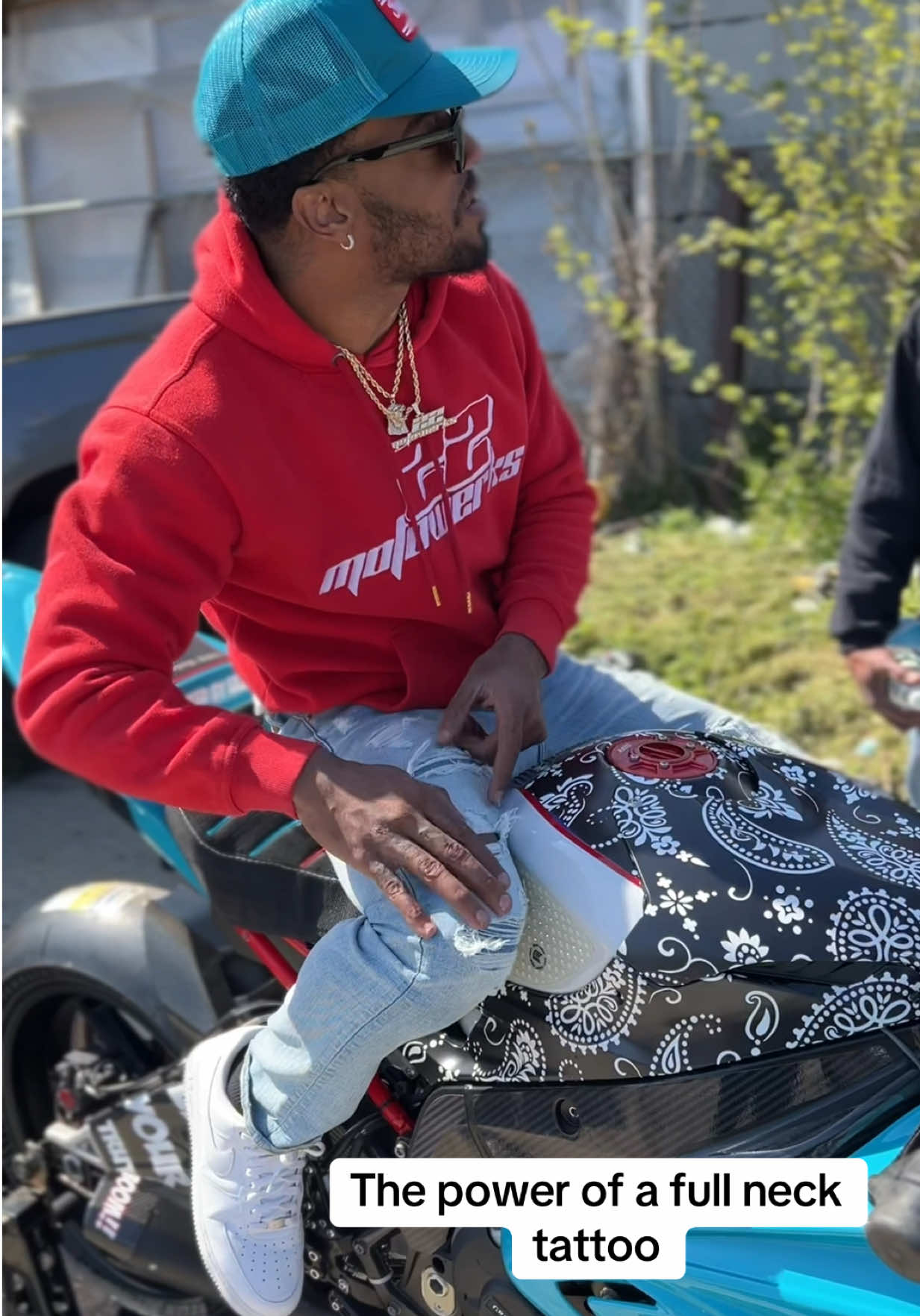 @Eazy22