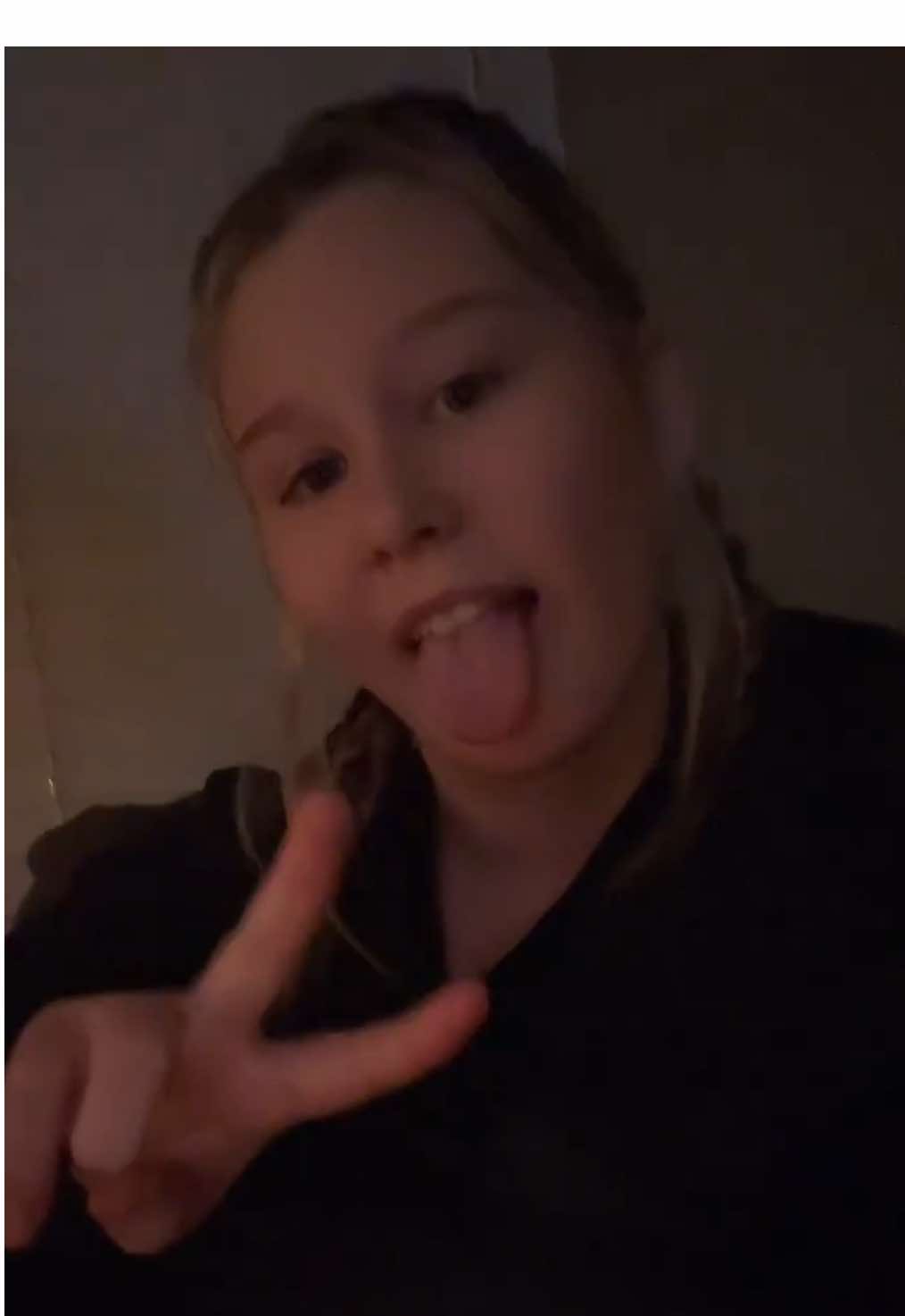 @elle