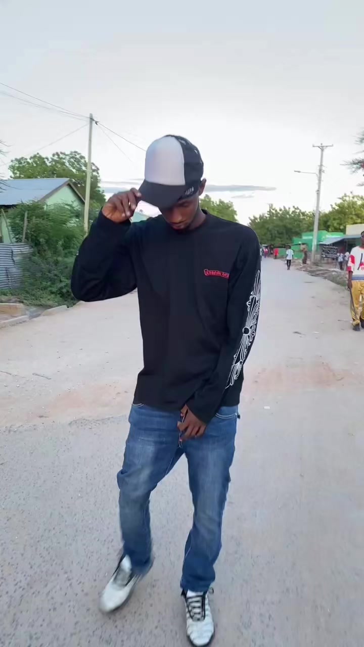 @🇬🇲Dogo waye🇸🇧
